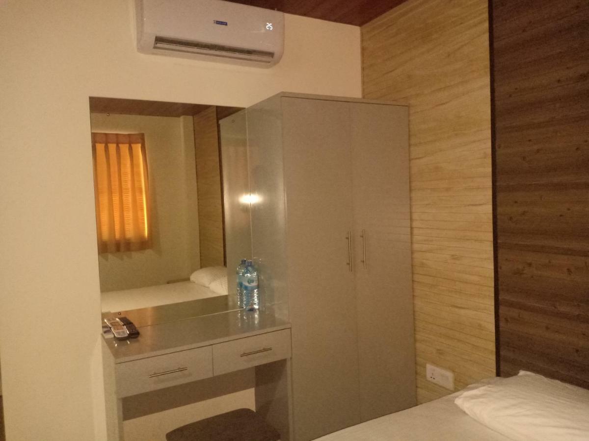 Fox Villa Wattala Bagian luar foto