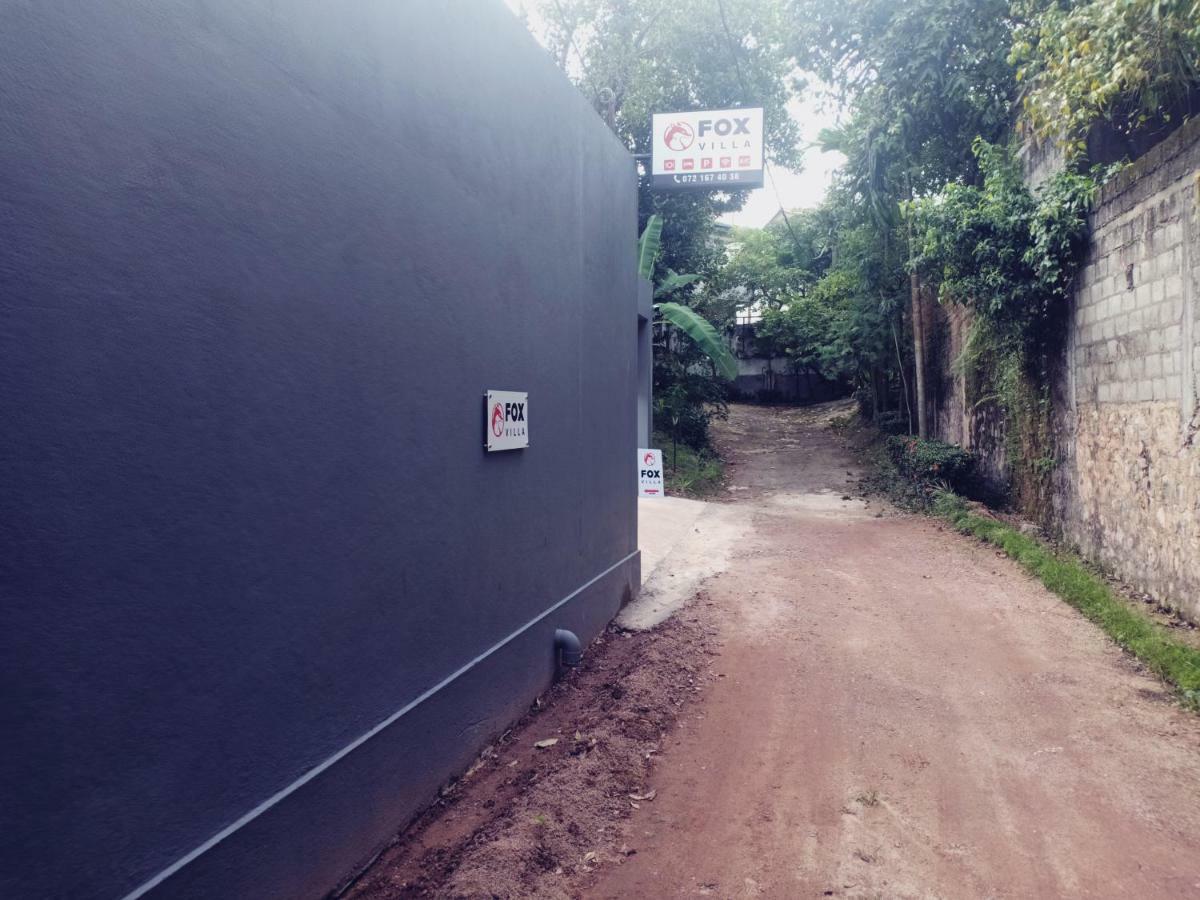 Fox Villa Wattala Bagian luar foto