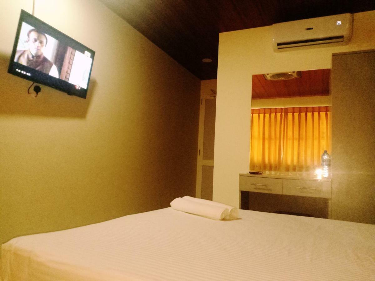 Fox Villa Wattala Bagian luar foto